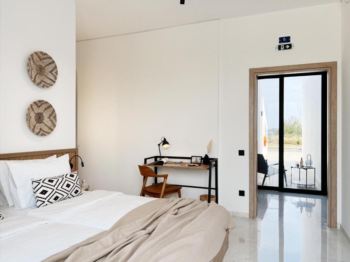 Maison A Rhodes With 66M2 Heated Pool Koskinou  Extérieur photo